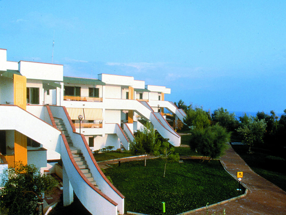 Hotel Villaggio Costa Ripa Роді-Гарганіко Екстер'єр фото
